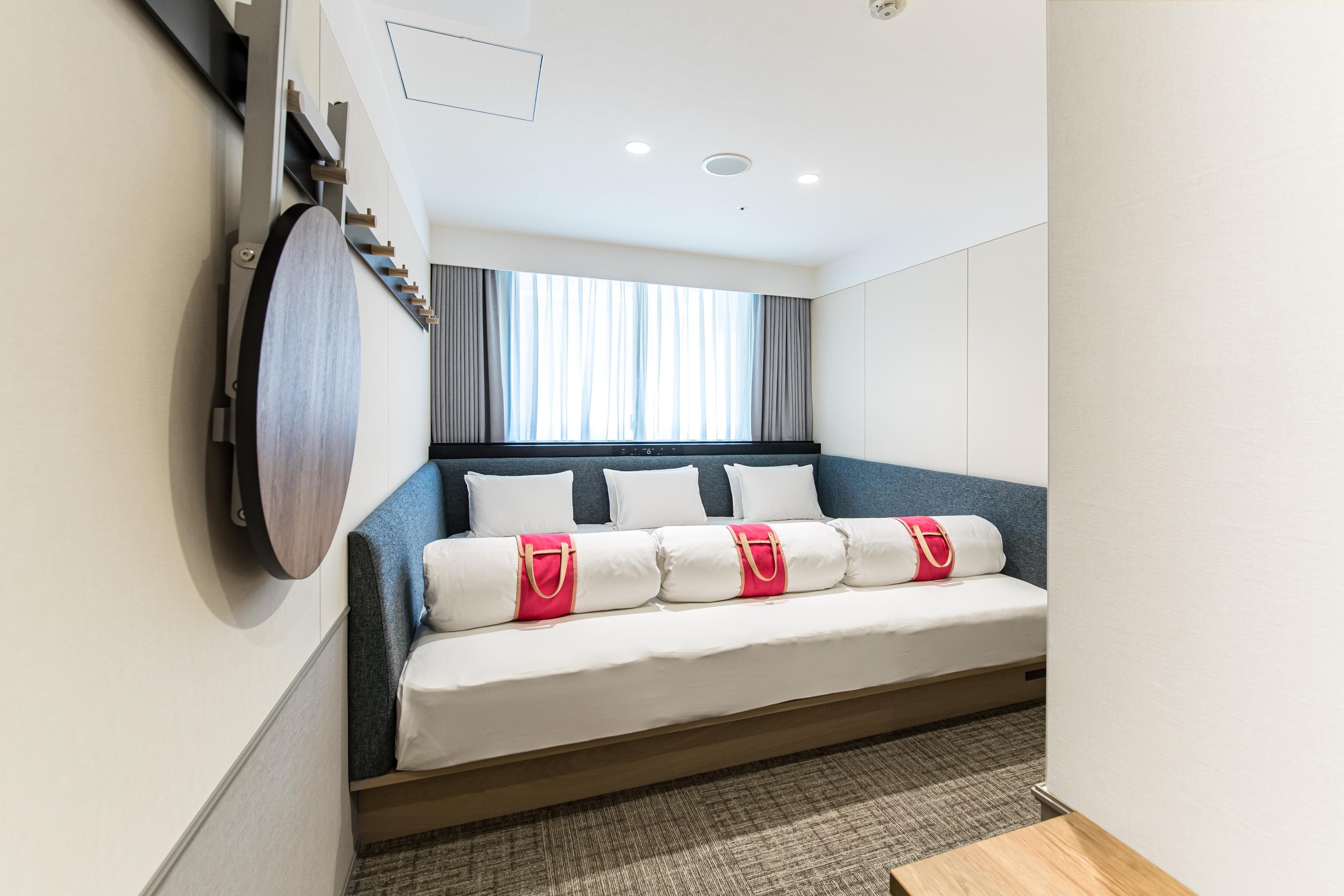 Deluxe Twin Room | Rooms and Amenities | Official - HOTEL